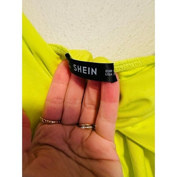 SHEIN women’s dress small neon yellow green Bodycon Midi Rutched stretch cut out - Picture 4 of 5